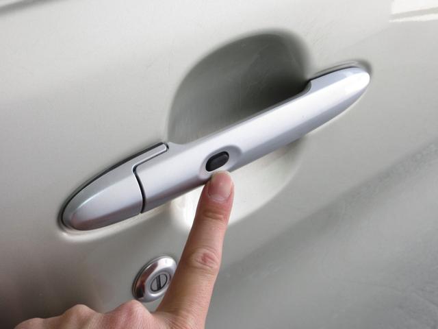 タント Ｇスペシャル　１年保証　後期　アイドリングストップ　パワースライドドア　スマートキー　メモリーナビ　フルセグ　ＤＶＤ　ＣＤ　Ｍサーバー　ベンチシート　フルフラットシート　電格ウィンカーミラー　取説　記録簿　１４ＡＷ（79枚目）