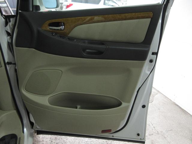 アルファードＧ ＡＳ　プライムセレクションＩＩ　後期　ハーフレザーシート　両側パワスラ　キーレス　ＨＤＤナビ　フルセグ　ＤＶＤ　ＣＤ　Ｍサーバー　バックカメラ　ＥＴＣ　フリップダウンモニター　ＨＩＤ　フォグ　取説　記録簿　１７ＡＷ　Ｔチェーン（41枚目）