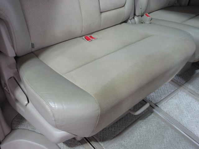 アルファードＧ ＡＳ　プライムセレクションＩＩ　後期　ハーフレザーシート　両側パワスラ　キーレス　ＨＤＤナビ　フルセグ　ＤＶＤ　ＣＤ　Ｍサーバー　バックカメラ　ＥＴＣ　フリップダウンモニター　ＨＩＤ　フォグ　取説　記録簿　１７ＡＷ　Ｔチェーン（47枚目）