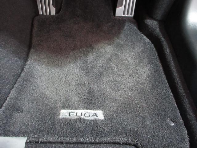 ���P�O�O�����R���������p��܂œ�����O��I�ɃN���[�j���O���܂���