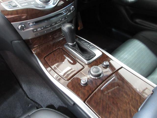 ���P�O�O�����R���������p��܂œ�����O��I�ɃN���[�j���O���܂���