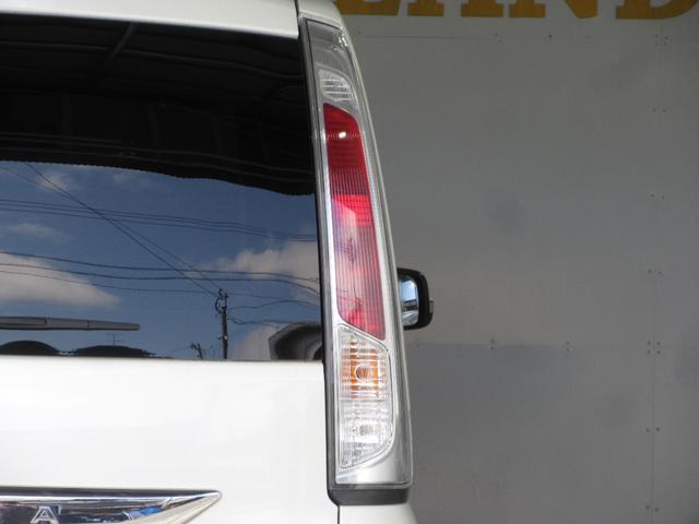 セレナ ハイウェイスター　Ｖセレクション　１年保証　アイドリングストップ　両側パワスラ　インテリキー　プッシュスタート　ＳＤナビ　フルセグ　ＤＶＤ　ＣＤ　Ｍサーバー　Ｂｌｕｅｔｏｏｔｈ　バックカメラ　ＥＴＣ　クルコン　ＨＩＤ　フォグ　１６ＡＷ（68枚目）