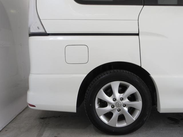 セレナ ハイウェイスター　１年保証　アイドリングストップ　両側パワスラ　インテリキー　プッシュスタート　ＨＤＤナビ　フルセグ　ＤＶＤ　ＣＤ　Ｍサーバー　Ｂｌｕｅｔｏｏｔｈ　バックカメラ　ＥＴＣ　クルコン　ウォークスルー（27枚目）