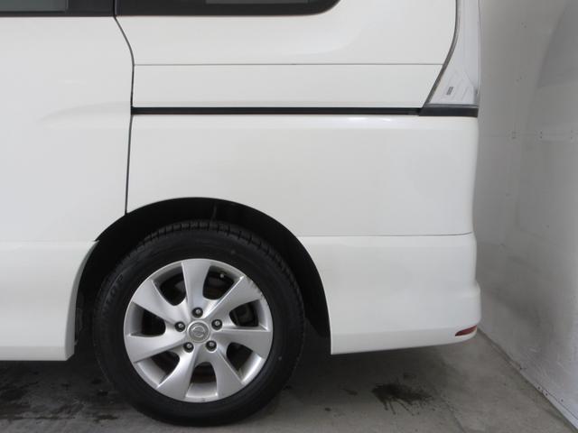 セレナ ハイウェイスター　１年保証　アイドリングストップ　両側パワスラ　インテリキー　プッシュスタート　ＨＤＤナビ　フルセグ　ＤＶＤ　ＣＤ　Ｍサーバー　Ｂｌｕｅｔｏｏｔｈ　バックカメラ　ＥＴＣ　クルコン　ウォークスルー（32枚目）