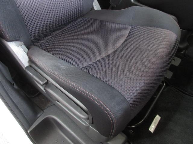 セレナ ハイウェイスター　１年保証　アイドリングストップ　両側パワスラ　インテリキー　プッシュスタート　ＨＤＤナビ　フルセグ　ＤＶＤ　ＣＤ　Ｍサーバー　Ｂｌｕｅｔｏｏｔｈ　バックカメラ　ＥＴＣ　クルコン　ウォークスルー（45枚目）