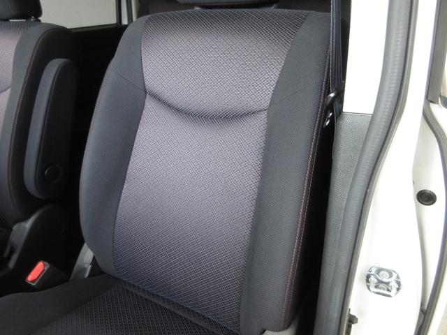 セレナ ハイウェイスター　１年保証　アイドリングストップ　両側パワスラ　インテリキー　プッシュスタート　ＨＤＤナビ　フルセグ　ＤＶＤ　ＣＤ　Ｍサーバー　Ｂｌｕｅｔｏｏｔｈ　バックカメラ　ＥＴＣ　クルコン　ウォークスルー（54枚目）