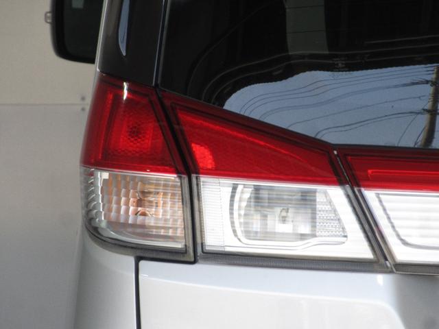 ソリオ Ｓアイドリングストップ　１年保証　フルエアロ　アイドリングストップ　両側パワスラ　スマートキー　プッシュスタート　メモリーナビ　ワンセグ　ＤＶＤ　ＣＤ　Ｍサーバー　バックカメラ　ＥＴＣ　前後ドラレコ　ＨＩＤ　フォグ　１５ＡＷ（66枚目）