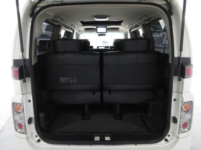 �S���ǂ��ł��ȒP�Ɍ����A���В�g���[���Ȃǂł̒ʐM�̔��\�ł�