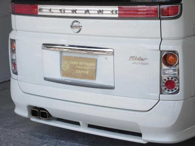 ���ۂɂ��Ԃ����Ă��邩�̂悤�ɂ��낢��Ȋp�x������O�����B���Ă���܂�