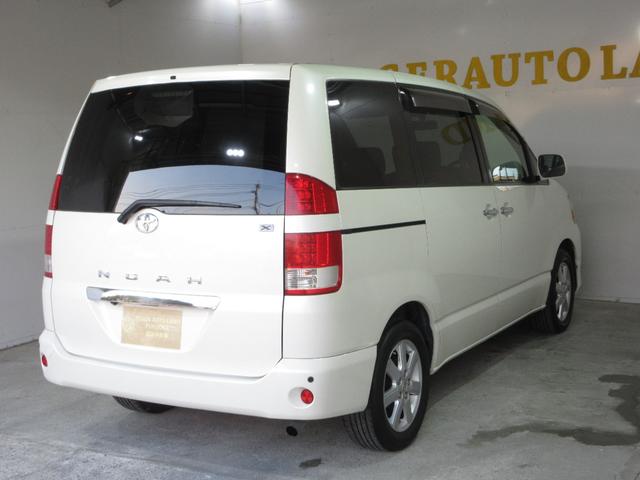 ご覧ください！ボディへのぎらぎらとした映り込み！！塗装状態もかなり良くつやもありぴかぴかな状態です