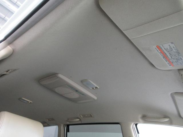 コーティング　Ｍ　普通の軽自動車１９．０００円　　Ｌ　背の高い軽自動車からプリウスサイズ２２．０００円　　ＬＬ　ビッグセダンからステーションワゴン２５．０００　ＸＬ　ワンボックス　２９．０００円