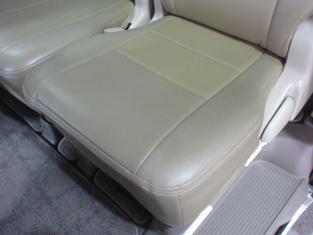 毎日全てのオークションからプロが全出品車から、絶対に品質の間違いないと思う車を厳選し、常時何千台とオークションに参加、安い時を絶対見逃さず、相場より安く落とし、日本一安く、高品質に挑戦しております