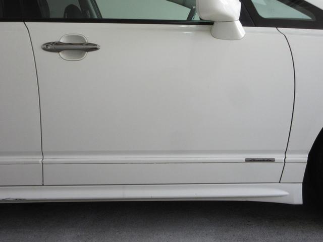 納車費用　福岡県内３万円　北部九州４万円　南部九州中国地方６万円　関西中部四国７万円　関東８万円　東北９万円　沖縄北海道１５万円　沖縄フェリー代プラス２万円　離島は除く
