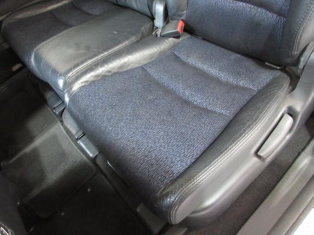 毎日全てのオークションからプロが全出品車から、絶対に品質の間違いないと思う車を厳選し、常時何千台とオークションに参加、安い時を絶対見逃さず、相場より安く落とし、日本一安く、高品質に挑戦しております