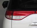 毎日全てのオークションからプロが全出品車から、絶対に品質の間違いないと思う車を厳選し、常時何千台とオークションに参加、安い時を絶対見逃さず、相場より安く落とし、日本一安く、高品質に挑戦しております