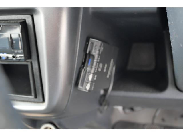 アクティバン 　４輪駆動　ＥＴＣ　エアコン　パワーステアリング　ダブルエアバック　ＣＤ（31枚目）