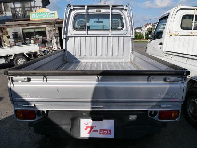 納車前には内外装を丁寧にクリーニングいたします。ご安心ください。