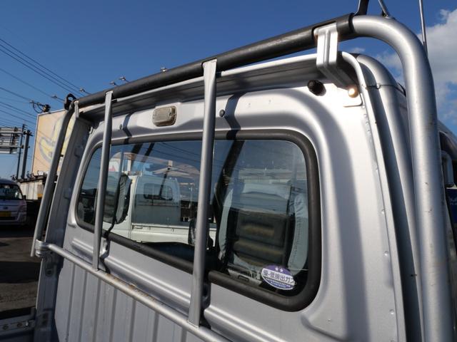 納車前には内外装を丁寧にクリーニングいたします。ご安心ください。