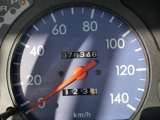 軽自動車を中心に在庫２０台を展示しています。軽トラックや軽箱バンも常時展示しています。