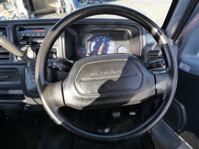 納車前には内外装を丁寧にクリーニングいたします。ご安心ください。