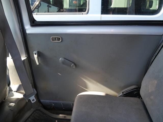 ミニキャブバン セレクト4WD車 エアコン パワーステアリング Wエアバッグ キーレスエントリー カセット(15枚目)