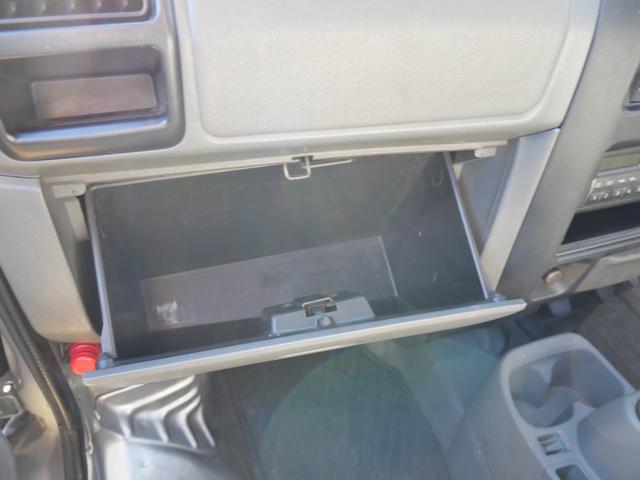 ミニキャブバン セレクト4WD車 エアコン パワーステアリング Wエアバッグ キーレスエントリー カセット(19枚目)