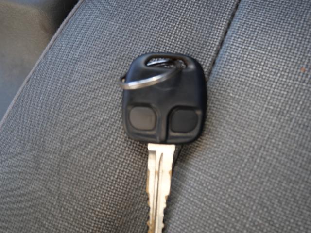 ミニキャブバン セレクト4WD車 エアコン パワーステアリング Wエアバッグ キーレスエントリー カセット(28枚目)