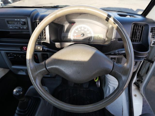 �y�����Ԃ𒆐S�ɍ݌ɂQ�O���W�����Ă��܂��B�y�g���b�N��y���o�����펞�W�����Ă��܂��B