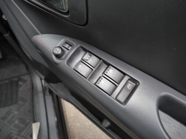 �[�ԑO�ɂ͓��O���𒚔J�ɃN���[�j���O�������܂��B�����S���������B