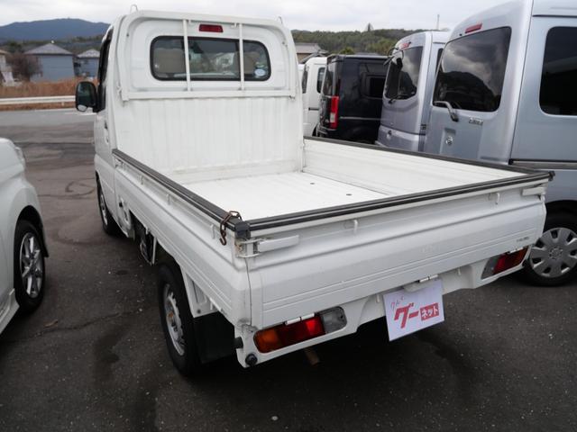 ミニキャブトラック Vタイプ セレクト4WD車 三方開 エアコン パワーステアリング ラジオ 荷台ガード(5枚目)