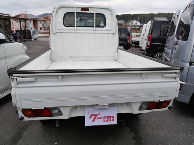 ミニキャブトラック Vタイプ セレクト4WD車 三方開 エアコン パワーステアリング ラジオ 荷台ガード(6枚目)