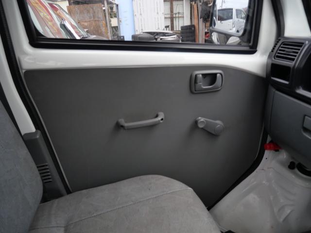 ミニキャブトラック Vタイプ セレクト4WD車 三方開 エアコン パワーステアリング ラジオ 荷台ガード(14枚目)