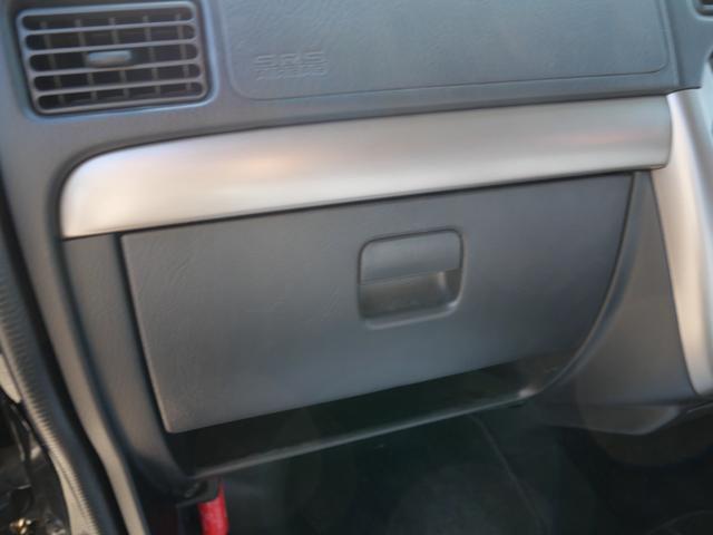 �c�Ǝ��Ԃ́A�P�O�F�O�O�`�P�X�F�O�O�@��x���͉Ηj���ł��B