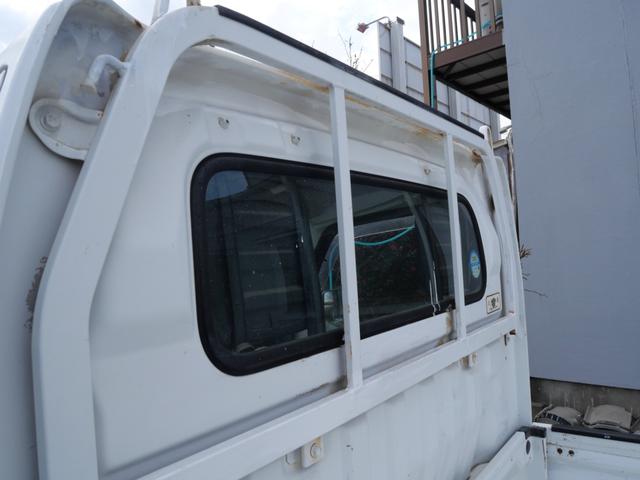 キャリイトラック ＫＣエアコン・パワステ　エアコン　パワーステアリング　ラジオ　三方費　荷台ガード（9枚目）