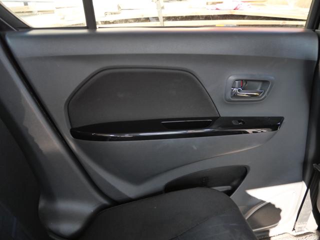 ���i�ɂ͎��M���������܂��B�ۏ؂͕t���Ă���܂��񂪁A���̕����������߂₷�����i�Ŕ̔����Ă��܂��B