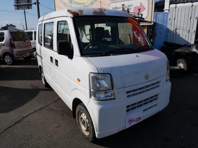 �y�����Ԃ𒆐S�ɍ݌ɂQ�O���W�����Ă��܂��B�y�g���b�N��y���o�����펞�W�����Ă��܂��B