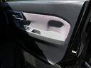 　ナビ　フルセグ　バックモニター　スマートキー　プッシュスタート　ＥＴＣ　トラクションコントロール　エコアイドル搭載車　オートエアコン（12枚目）