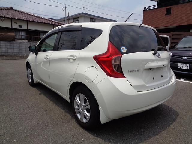 ノート Ｘ　ワンオーナー・禁煙車・フルセグナビ・バックカメラ・Ｂｌｕｅｔｏｏｔｈオーディオ・スマートキー・ＥＴＣ・オートライト・衝突被害軽減ブレーキ（8枚目）