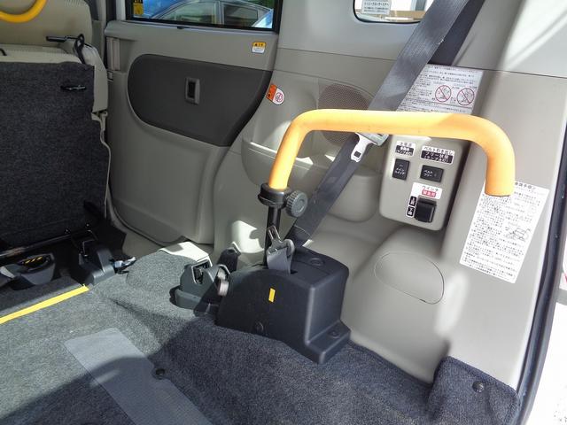 タント Ｘ　ＳＡ　スローパー　福祉車両　車いす移動車　片側パワースライドドア　スマートキー　ワンセグナビ　バックカメラ　禁煙車　オートライト　オートエアコン（24枚目）