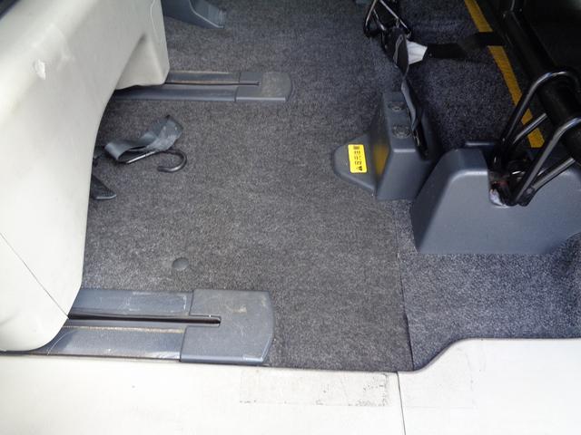 タント Ｘ　ＳＡ　スローパー　福祉車両　車いす移動車　片側パワースライドドア　スマートキー　ワンセグナビ　バックカメラ　禁煙車　オートライト　オートエアコン（28枚目）