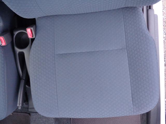 ミラ ＴＸ　４ナンバー　３枚ドア　ＣＶＴ　エアコン　キーレス　ラジオ（21枚目）