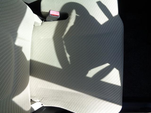 ワゴンＲ ＦＸ　禁煙車　フルセグナビ　１４インチアルミホイール　バックカメラ　ダンロップタイヤ２０２４年製　Ｂｌｕｅｔｏｏｔｈオーディオ　ＣＤ　ＤＶＤ　走行距離１７９００ｋｍ（38枚目）