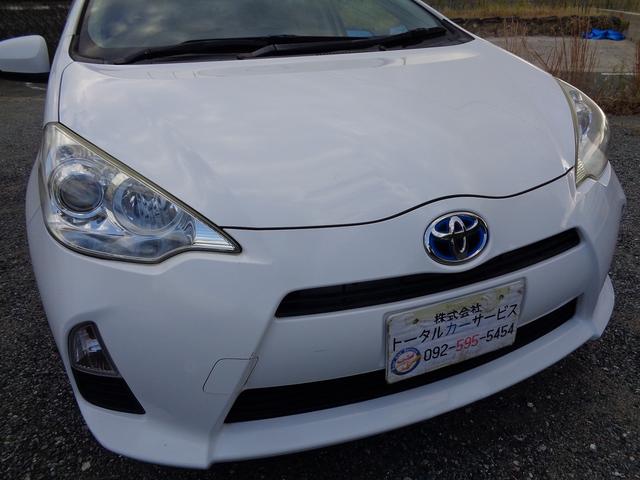 アクア S 禁煙車・フルセグナビ・バックカメラ・Bluetoothオーディオ・ETC・スマートキー・オートライト・Hライト研磨済み(3枚目)