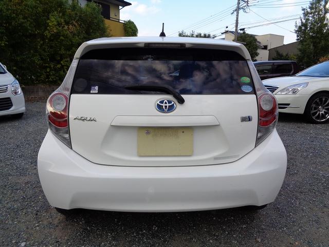 アクア S 禁煙車・フルセグナビ・バックカメラ・Bluetoothオーディオ・ETC・スマートキー・オートライト・Hライト研磨済み(9枚目)