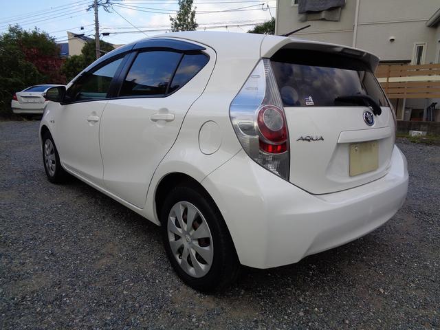 アクア S 禁煙車・フルセグナビ・バックカメラ・Bluetoothオーディオ・ETC・スマートキー・オートライト・Hライト研磨済み(11枚目)