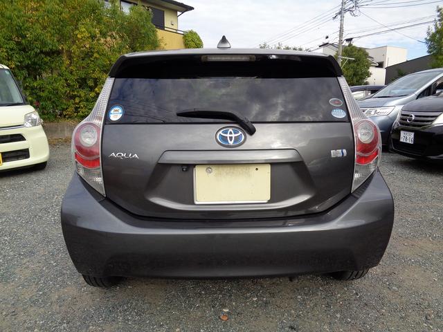 アクア Ｓ　禁煙車・フルセグナビ・バックカメラ・Ｂｌｕｅｔｏｏｔｈオーディオ・ＡＵＸ・スマートキー２個・ドラレコ・ＨＩＤ・オートライト（8枚目）