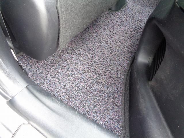 アクア Ｓ　禁煙車・フルセグナビ・バックカメラ・Ｂｌｕｅｔｏｏｔｈオーディオ・ＡＵＸ・スマートキー２個・ドラレコ・ＨＩＤ・オートライト（23枚目）