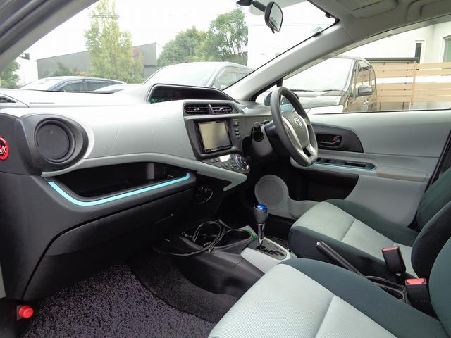 アクア Ｓ　禁煙車・フルセグナビ・バックカメラ・Ｂｌｕｅｔｏｏｔｈオーディオ・ＡＵＸ・スマートキー２個・ドラレコ・ＨＩＤ・オートライト（30枚目）
