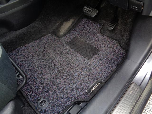 アクア Ｓ　禁煙車・フルセグナビ・バックカメラ・Ｂｌｕｅｔｏｏｔｈオーディオ・ＡＵＸ・スマートキー２個・ドラレコ・ＨＩＤ・オートライト（39枚目）
