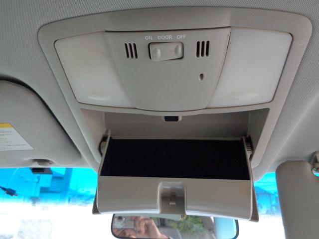 ティアナ ２５０ＸＬ　スポーティセレクション　レザーシート　インパル１９インチアルミホイール　フルセグナビ　ＥＴＣ　Ｂｌｕｅｔｏｏｔｈオーディオ　フロントカメラ　バックカメラ　サイドカメラ　パワーシート　オットマン　ゴールドエンブレム（67枚目）